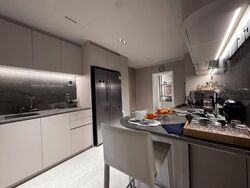 UE Square (D9), Apartment #550951541